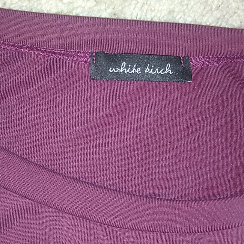 NWOT Short Sleeve Ruffle Tee- Small - Picture 5 of 6